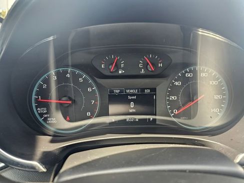 Used 2020 Chevrolet Malibu LT FWD image 23