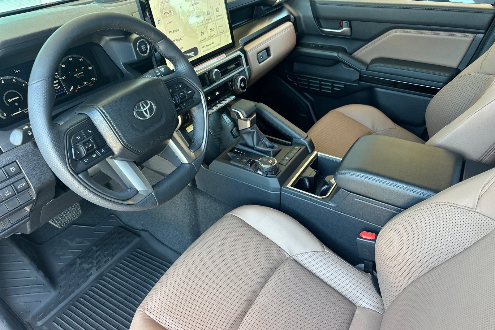 New 2026 Toyota 4Runner Limited AWD/4WD image 11