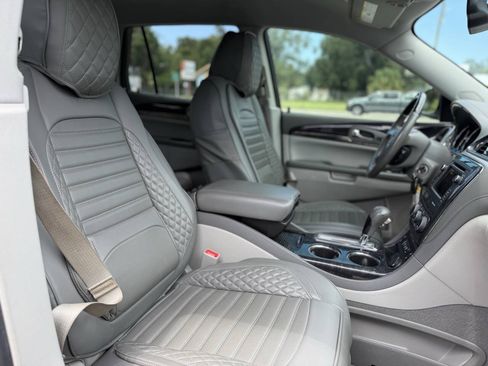 Used 2016 Buick Enclave Leather FWD image 26