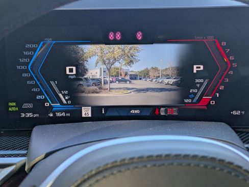 Used 2025 BMW X5 M Competition w/ Executive Package image 19