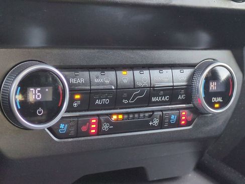 Used 2021 Ford Expedition Max XLT image 34