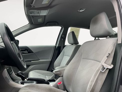 Used 2016 Honda Accord LX image 10