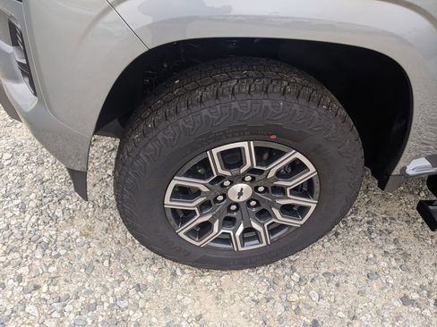 New 2026 Chevrolet Colorado Z71 w/ Technology Package image 11