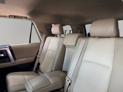 Used 2022 Toyota 4Runner SR5 Premium w/ Moonroof Package AWD/4WD image 13