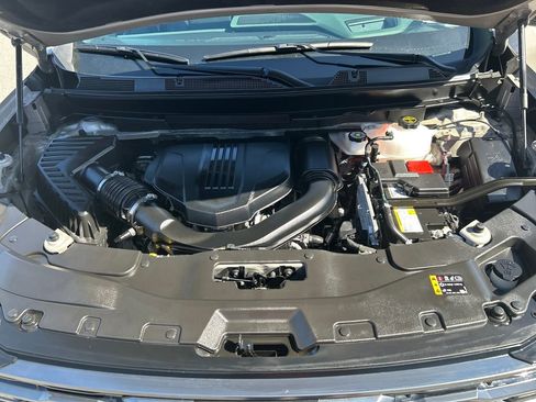 New 2026 GMC Acadia AT4 w/ Luxury Package AWD/4WD image 25