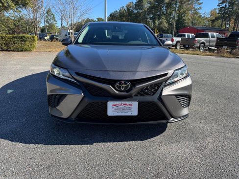 Used 2020 Toyota Camry SE image 26