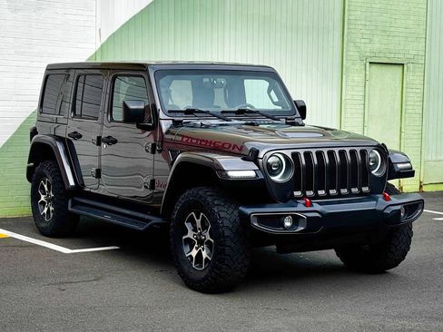 Used 2019 Jeep Wrangler Unlimited Rubicon AWD/4WD image 4