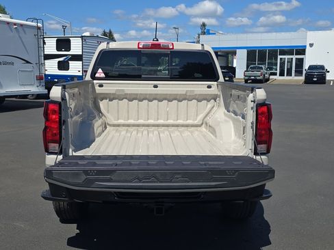 New 2026 Chevrolet Colorado Trail Boss AWD/4WD image 9