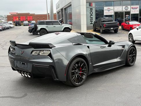 Used 2019 Chevrolet Corvette Z06 w/ Battery Protection Package RWD image 4