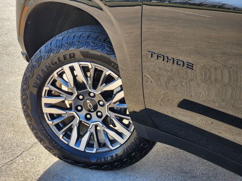 Used 2025 Chevrolet Tahoe Z71 image 42