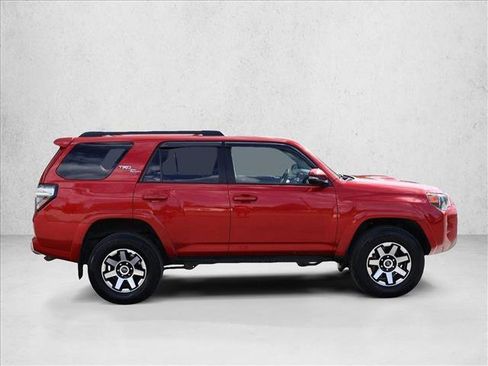 Used 2019 Toyota 4Runner TRD Off-Road Premium AWD/4WD image 4