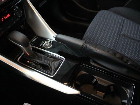 New 2026 Mitsubishi Eclipse Cross ES image 14