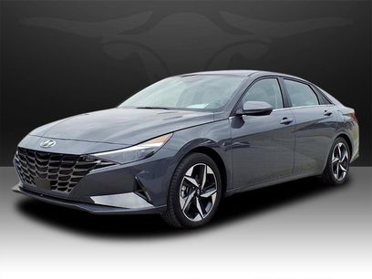 Used 2023 Hyundai Elantra Limited