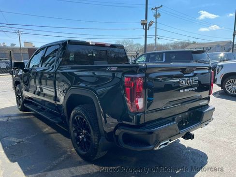 Used 2024 GMC Sierra 1500 Elevation w/ Elevation Premium Package image 6