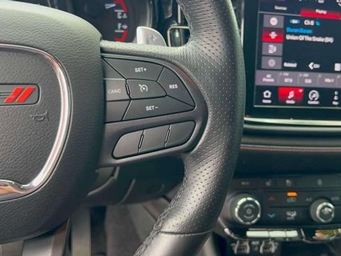Used 2022 Dodge Durango R/T w/ Blacktop Package AWD/4WD image 22