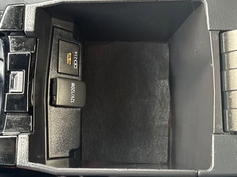 Used 2021 Toyota Corolla SE image 28