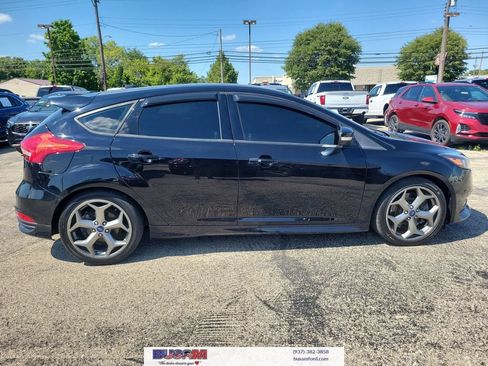 Used 2018 Ford Focus ST FWD image 28