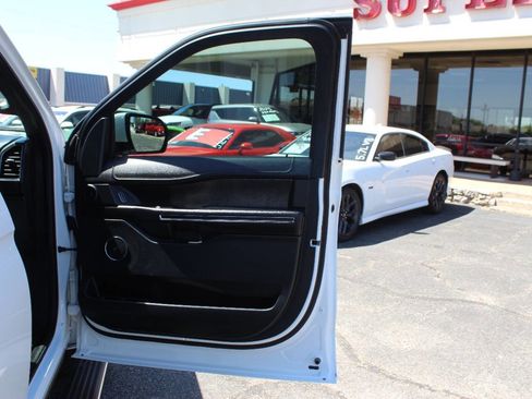 Used 2021 Ford Expedition Limited RWD image 10