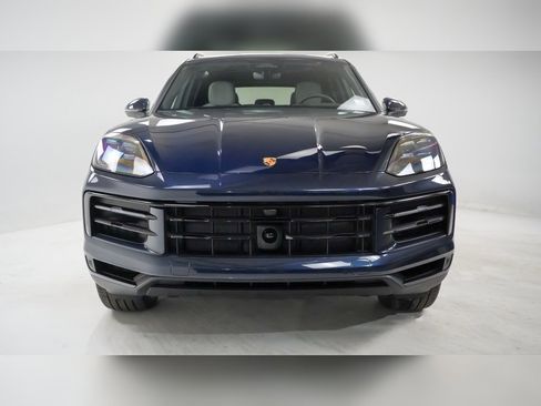 New 2026 Porsche Cayenne S image 6
