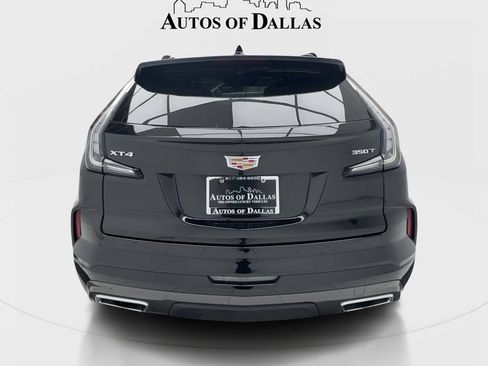Used 2025 Cadillac XT4 Sport FWD image 9
