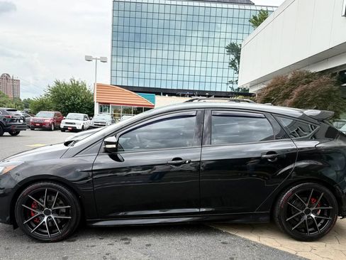 Used 2014 Ford Focus ST w/ Equipment Group 202A FWD image 4