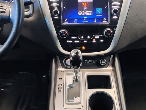 Used 2023 Nissan Murano SV image 23