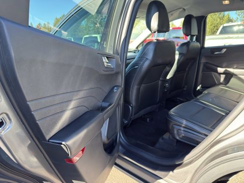 Used 2025 Ford Escape Platinum image 13