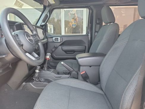 Used 2024 Jeep Wrangler Sport AWD/4WD image 24