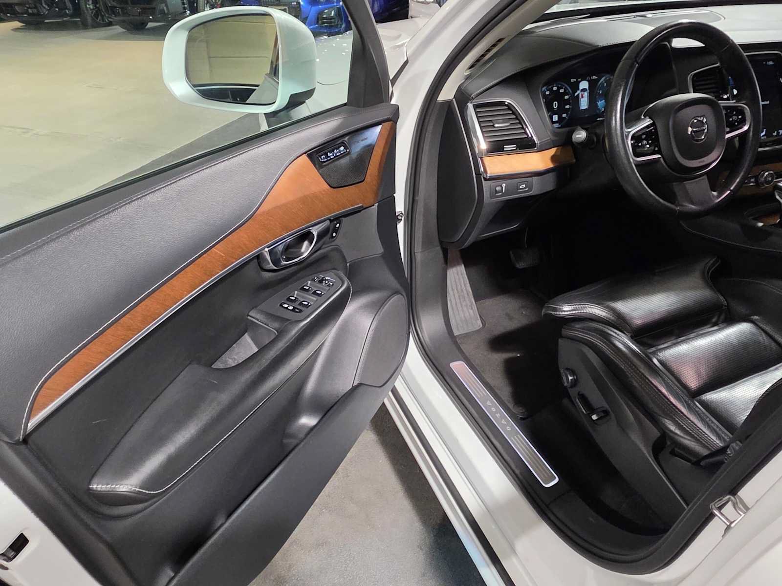 Used 2019 Volvo XC90 T6 Inscription w/ Advanced Package AWD/4WD image 20