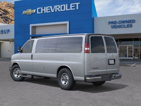 New 2026 Chevrolet Express 2500 LT image 3