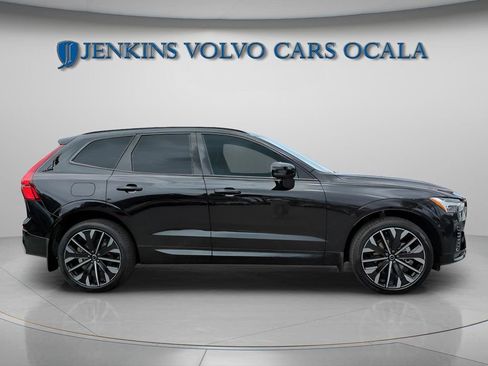 New 2026 Volvo XC60 B5 Ultra w/ Protection Package Premier AWD/4WD image 2