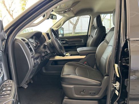 New 2023 RAM 2500 Laramie AWD/4WD image 5
