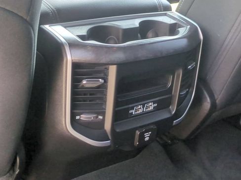 Used 2022 RAM 1500 Big Horn AWD/4WD image 25