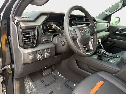 New 2026 GMC Sierra 1500 AT4 w/ AT4 Premium Package AWD/4WD image 21