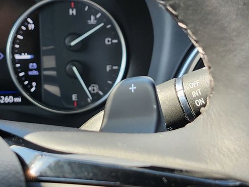 Used 2023 Buick Enclave Premium w/ Experience Buick Package image 35