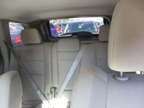 Used 2013 Jeep Grand Cherokee Laredo w/ Laredo E Group image 11