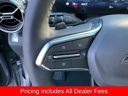 New 2026 Chevrolet Equinox ACTIV w/ Convenience Package III AWD/4WD image 8
