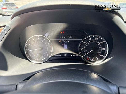 Used 2023 Nissan Armada SL w/ Captain's Chairs Package image 20