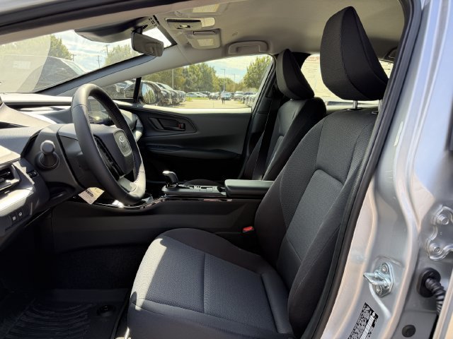 New 2027 Toyota Prius LE FWD image 21