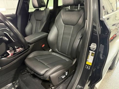 Used 2021 BMW X3 xDrive30i AWD/4WD image 25