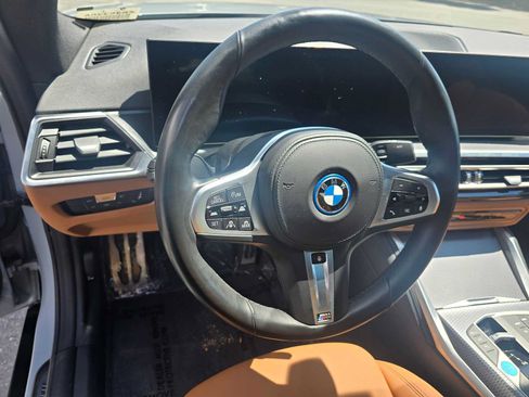 Used 2023 BMW i4 eDrive40 w/ M Sport Package RWD image 26