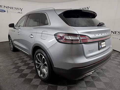 Certified 2022 Lincoln Nautilus Reserve w/ Luxury Package image 6