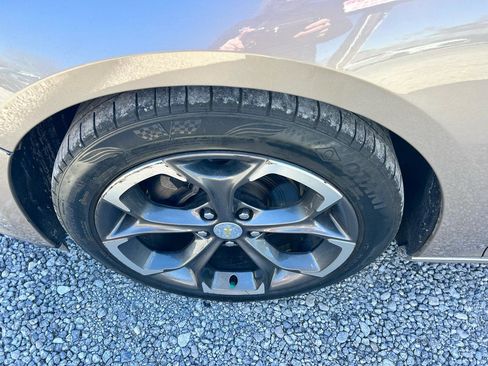 Used 2022 Chevrolet Malibu LT FWD image 20