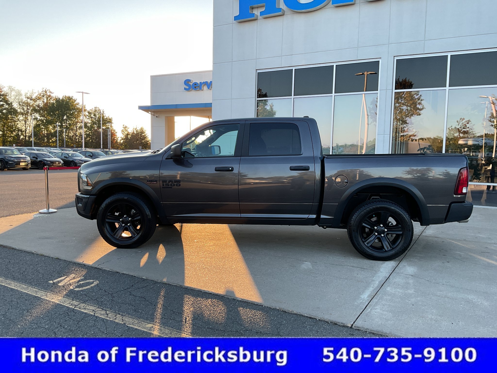 Used 2021 RAM 1500 Warlock AWD/4WD image 3
