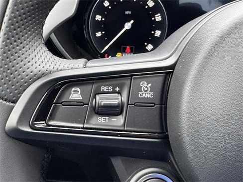 New 2025 Alfa Romeo Giulia image 18