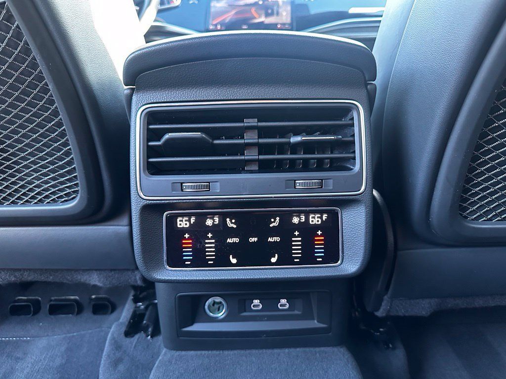 Used 2023 Audi SQ8 Premium Plus w/ Executive Package AWD/4WD image 22