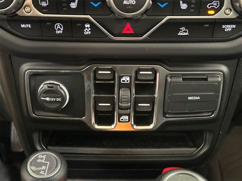 New 2025 Jeep Wrangler Sahara image 24