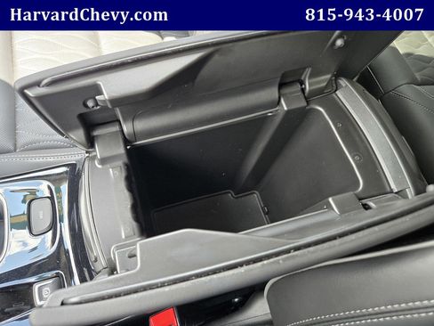 Used 2023 Buick Envision Avenir FWD image 11