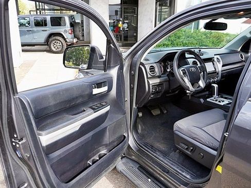 Used 2014 Toyota Tundra SR5 w/ TRD Off Road Package image 33