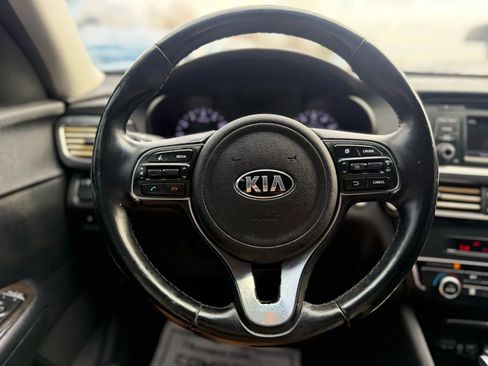 Used 2016 Kia Optima EX image 30